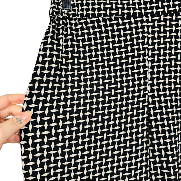 Christian Siriano Runway Patterned Lightweight Elastic Pull On Straight Pants - Picture 4 of 8